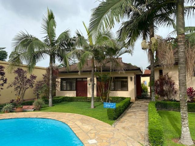 Ahadi Lodge Arusha Kültér fotó