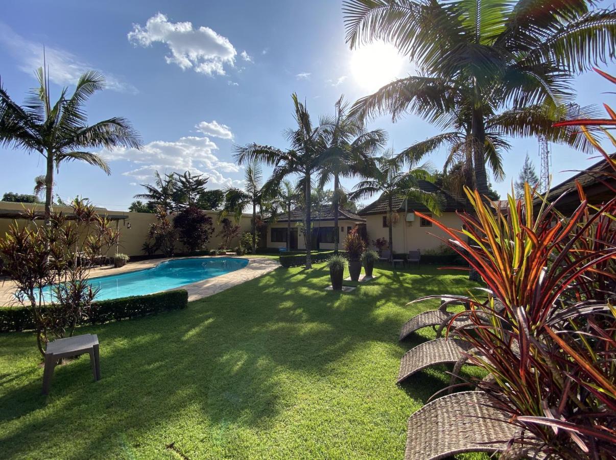 Ahadi Lodge Arusha Kültér fotó